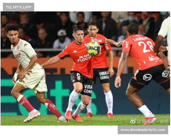 里尔半场1-0领先洛里昂，戴维凌空抽射先拔头筹